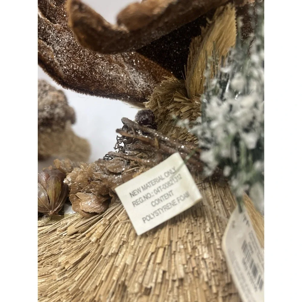 Vintage Pier 1 Christmas Woodland Moose Set Of 2 Straw Pine Cones Browns Glitter